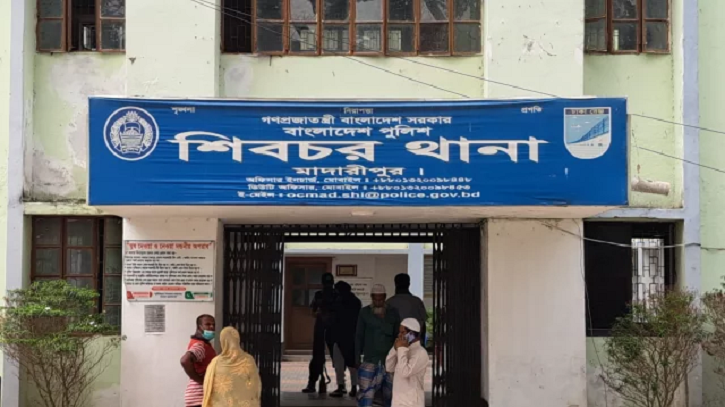 এক্সপ্রেসওয়েতে ককটেল বিস্ফোরণে বিএনপির ৭ কর্মী আহত