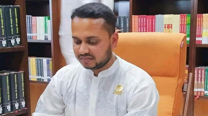 মোটা অঙ্কের টাকা প্রতারণার অভিযোগে শিবির নেতা গ্রেফতার