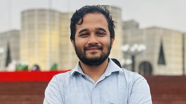 মুখ ফসকে ‘দেশনেত্রী শেখ’ বলার ব্যাখ্যা দিলেন স্নিগ্ধ