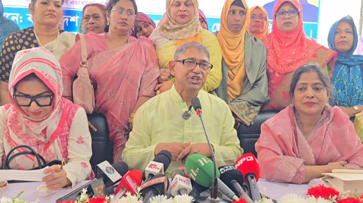 তারেক রহমান বাংলাদেশে আসার জন্য প্রস্ততি নিচ্ছেন: আযম খান 