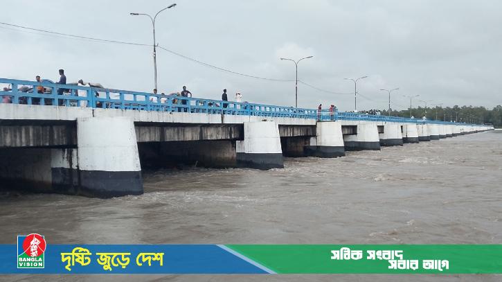 বিপৎসীমা ছুঁই ছুঁই তিস্তার পানি