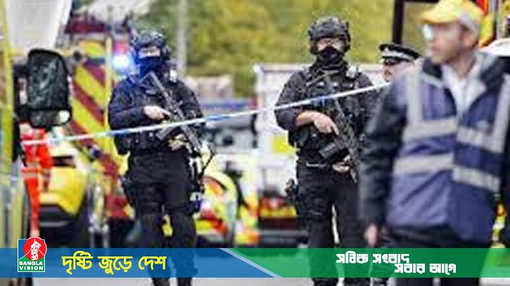 যুক্তরাজ্যের সিনাগগে হামলাকে সন্ত্রাসী কর্মকাণ্ড বলেছেন ব্রিটিশ প্রধানমন্ত্রী