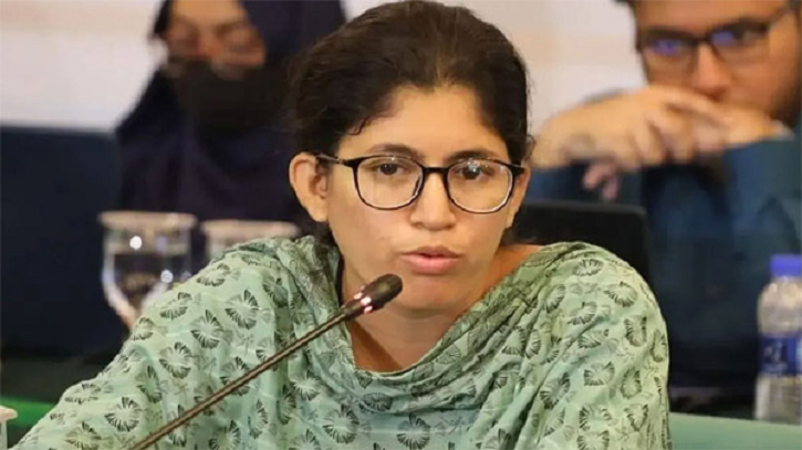 ডাকসু নির্বাচন সামনে রেখে স্বতন্ত্র প্যানেল গঠনের ঘোষণা উমামার ডাকসু নির্বাচন সামনে রেখে স্বতন্ত্র প্যানেল গঠনের ঘোষণা উমামার