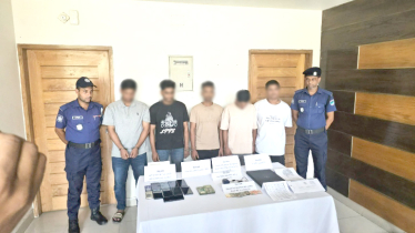 বায়োমেট্রিক জালিয়াতির মাধ্যমে সিম রিপ্লেসমেন্ট ও অর্থ হাতানো চক্রের ৯ সদস্য গ্রেফতার