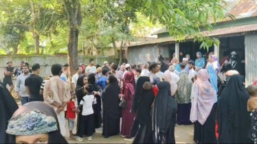 গাছে ঝুলছিল প্রবাসী যুবকের হাত-পা বাঁধা মরদেহ, উদ্ধার করলো পুলিশ