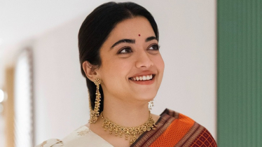 পর্দার বাইরেও মানবিক রাশমিকা, ৪০০ পরিবারকে খাওয়াবেন তিন মাস