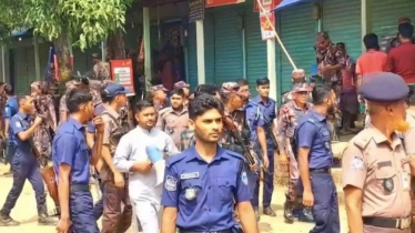 জঙ্গল সলিমপুরে উচ্ছেদ-আতঙ্কে বিক্ষোভ, পুলিশ-বিজিবির সঙ্গে ধস্তাধস্তি