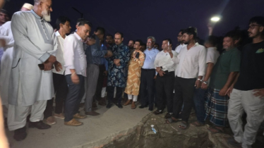 শরীয়তপুরে পদ্মার তীররক্ষা বাঁধে ধস, নদীগর্ভে বিলীন ২০ মিটার