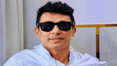 অগ্নিদগ্ধ জায়েদ খান, অল্পের জন্য রক্ষা পেলও প্রাণ