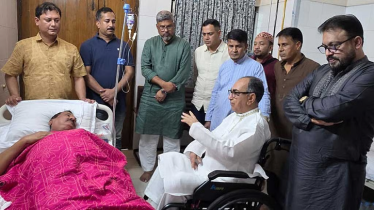 ভূমিমন্ত্রীকে দেখতে হাসপাতালে গেলেন মির্জা আব্বাস