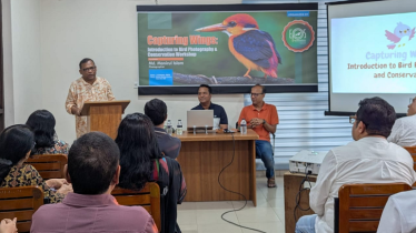 পাখির আলোকচর্চার সঙ্গে প্রকৃতি সংরক্ষণের বার্তা 