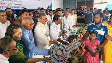 ফরিদপুরে অসহায় পরিবারকে ঘর, চিকিৎসা ও কর্মসংস্থানের ব্যবস্থা করলেন প্রধানমন্ত্রী