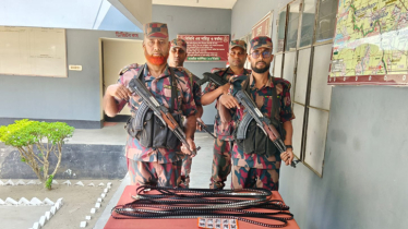 সীমান্ত থেকে ৮ লক্ষাধিক টাকার ভারতীয় মালামাল জব্দ করলো বিজিবি