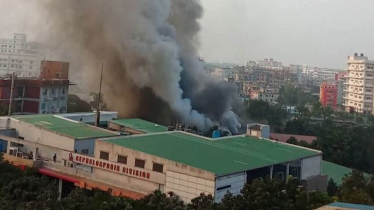 তিন দিনের ব্যবধানে গাজীপুরে এবার ওষুধ কারখানার গুদামে আগুন