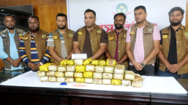 এক মাদক কারবারীর কাছেই মিললো তিন লাখ ২০ হাজার পিস ইয়াবা