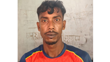 আদালত থেকে হাতকড়াসহ পালিয়েও শেষ রক্ষা হলো না আসামির