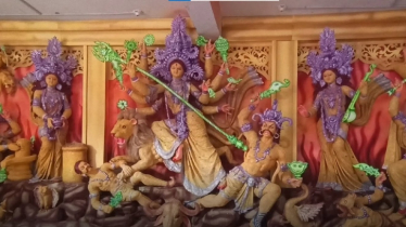 সাতক্ষীরায় ৬১২ মণ্ডপে দুর্গাপূজা, ব্যতিক্রমী সাজসজ্জায় নানা আয়োজন