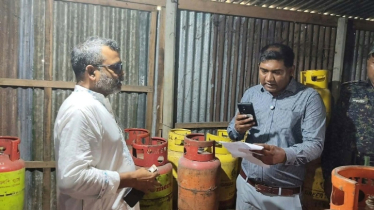 গোপন গোডাউনে মিললো ১২৫ গ্যাস সিলিন্ডার, ছানায়ও ভেজাল!