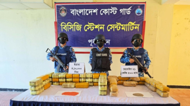 সেন্টমার্টিনে ৪২ কোটি টাকার মাদক ফেলে পালালো পাচারকারীরা
