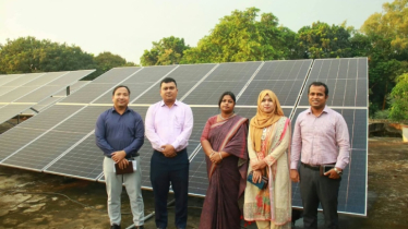 ছাদে সোলার প্যানেল বসালো কুড়িগ্রাম জেলা প্রশাসন, জাতীয় গ্রিডে যুক্ত হচ্ছে বিদ্যুৎ