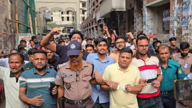 রাজনৈতিক মামলায় আত্মসমর্পণ করে কারাগারে শ্রমিকদল নেতা মোকলেস