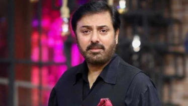 ‘সূরা আর রহমান’ তিলাওয়াতে ক্যানসার থেকে মুক্তির দাবি!