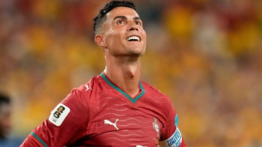 অবসরের সিদ্ধান্ত পাল্টে পর্তুগালের জার্সিতে ফিরছেন রোনালদো