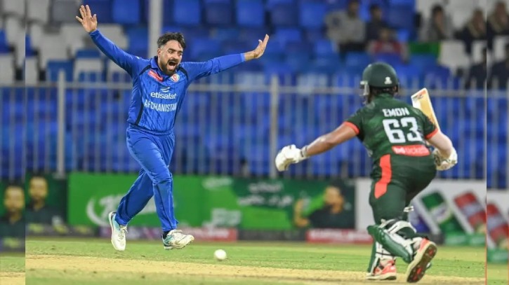 রশিদ-নবীদের তাণ্ডবে ১৬০ রানেই অলআউট টাইগাররা!