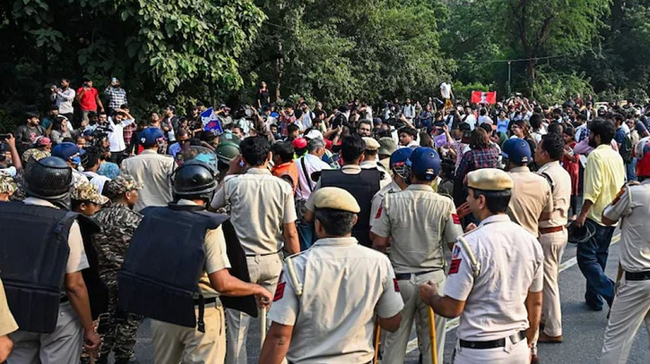 যন্তর মন্তরে বিক্ষোভ বন্ধ, নতুন জায়গা নির্ধারণ করে দিলো দিল্লি সরকার