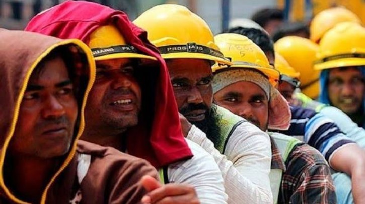 বিদেশগামী কর্মীদের ‘কল্যাণ ফি’ বাড়লো