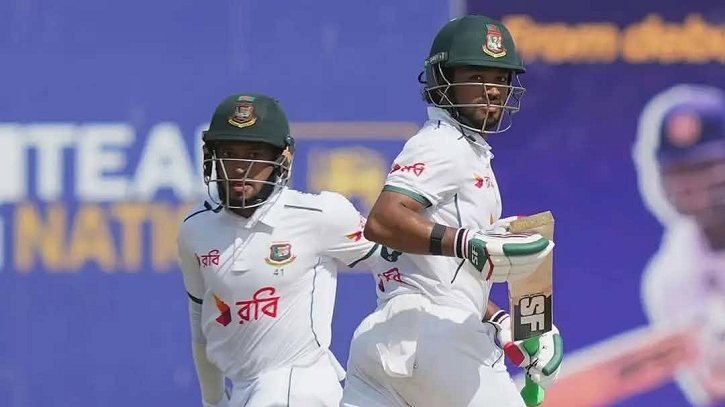 চালকের আসনে থেকেই তৃতীয় দিন শেষ করলো বাংলাদেশ