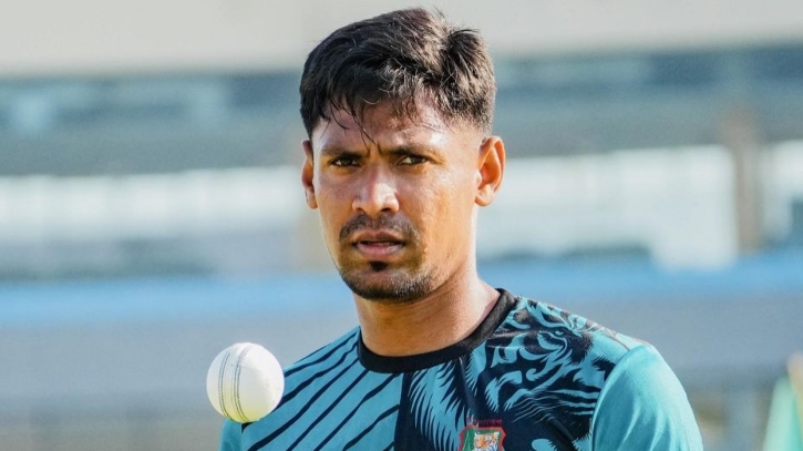 এবার মোস্তাফিজকে বাদ দেওয়া নিয়ে মুখ খুললেন আইপিএল চেয়ারম্যান