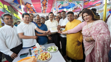 ঢাকা-১৭ আসনের চার মন্দিরে প্রধানমন্ত্রীর সহায়তা