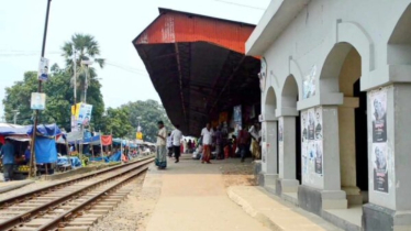 ট্রেন থেকে নামতে গিয়ে দুই পা হারালেন পুলিশ সদস্য