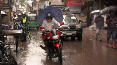 টানা দাবদাহের পর চট্টগ্রামে স্বস্তির বৃষ্টি