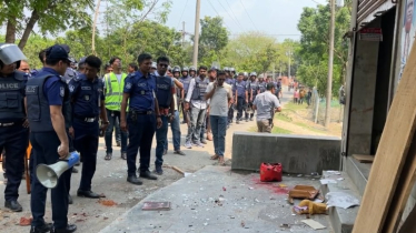 সালিশে সংঘর্ষ: অর্ধশতাধিক ককটেল বিস্ফোরণ, অগ্নিসংযোগ ও লুট
