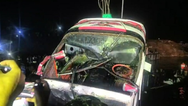 চোখের সামনে হারিয়ে গেলো ছেলে-বউ-শাশুড়ি, কারও শিশু