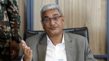 সাবেক প্রধানমন্ত্রী অলির পর স্বরাষ্ট্রমন্ত্রী রমেশকেও গ্রেফতার