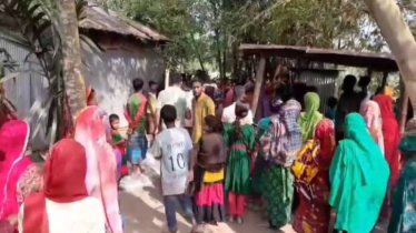 গৃহবধূর ঝুলন্ত মরদেহ উদ্ধার, স্বামী আটক গৃহবধূর ঝুলন্ত মরদেহ উদ্ধার, স্বামী আটক