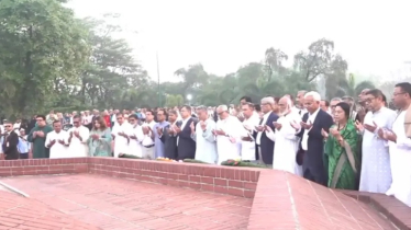 স্বাধীনতা দিবস উপলক্ষ্যে জাতীয় স্মৃতিসৌধে বিএনপির শ্রদ্ধা 