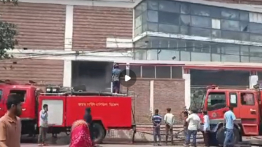 চট্টগ্রামের সাগরিকায় কোল্ড স্টোরেজে ভয়াবহ আগুন