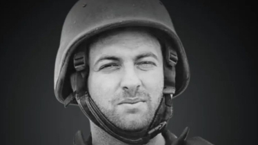 ইসরাইলি ড্রোন হামলায় আল জাজিরার সাংবাদিক নিহত ইসরাইলি ড্রোন হামলায় আল জাজিরার সাংবাদিক নিহত