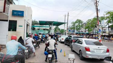 মধ্যপ্রাচ্যে যুদ্ধ, তেল নিয়ে ‘সংকট’ দৃশ্যমান