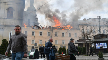 ২৪ ঘণ্টায় ইউক্রেনে ১০০০ ড্রোন হামলা চালিয়েছে রাশিয়া