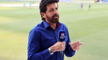 প্রথমবারের মতো পিএসএলে ধারাভাষ্য দেবেন আতহার আলি খান