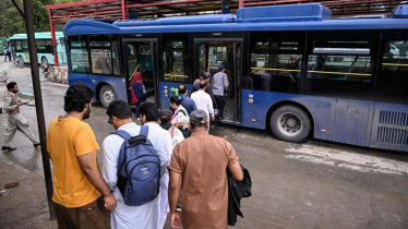 পাকিস্তানে গণপরিবহনে যাত্রীদের জন্য এক মাসের বিশাল সুযোগ