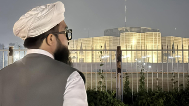 সংসদ মসজিদে গিয়ে জুতা হারিয়ে স্ট্যাটাস দিলেন এমপি হানজালা