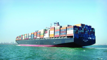 যুদ্ধের মধ্যেও চট্টগ্রাম বন্দরে ২২ দিনে ২৫ জাহাজ জ্বালানি খালাস