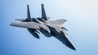 ইরানের মাটিতে মার্কিন যুদ্ধবিমান ভূপাতিত, পাইলটকে ধরিয়ে দিলেই পুরস্কার