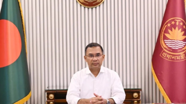 ঈদের ছুটি শেষে সচিবালয়ে প্রধানমন্ত্রী, কাটাচ্ছেন ব্যস্ত সময়   